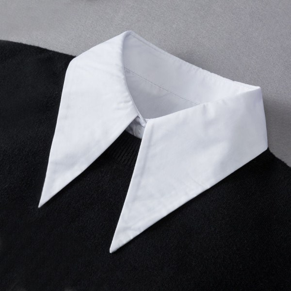 Elegant kostymskjorta för flickor med falsk krage med vit fyrkantig svart spetsig vår-, sommar-, höst- och vintertröjadekoration White small strip collar