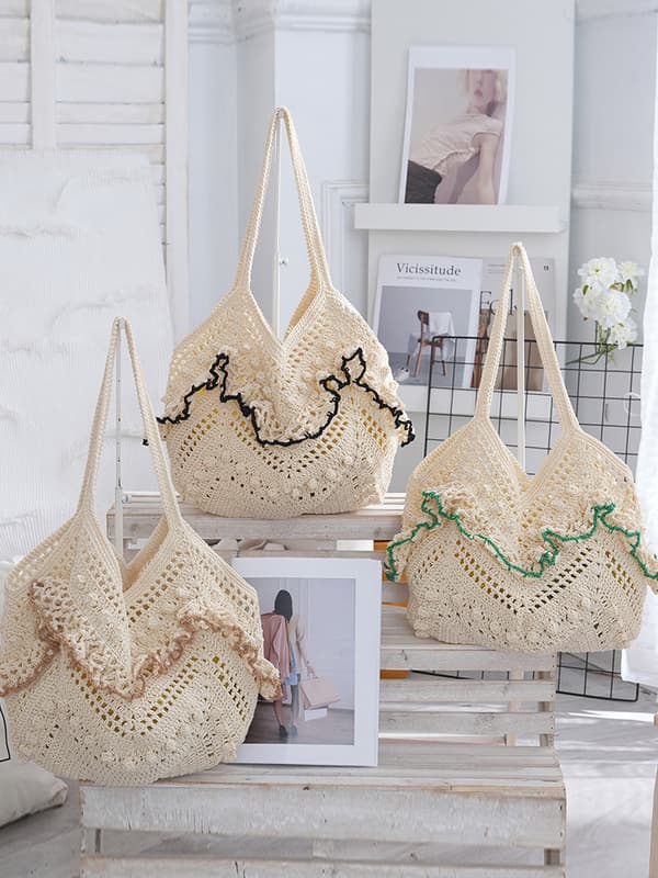 Håndvævet Openwork Tote Taske til Kvinder i Beige og Sorte Striber, Perfekt til Stranden