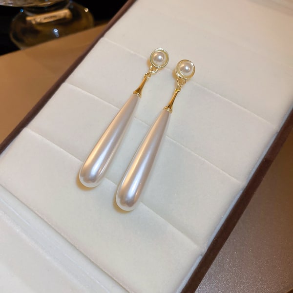 1 par Silvernålar pärlörhängen vintage vattendroppe elegans