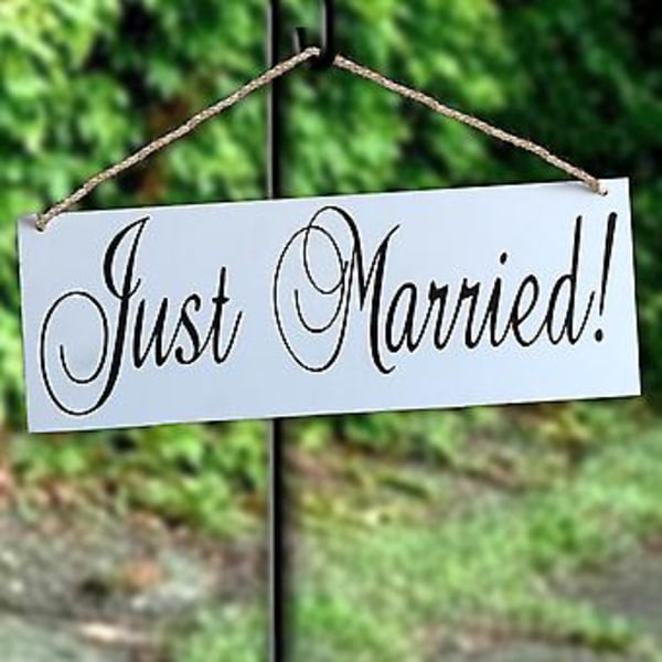 Bröllops Hängskylt JUST MARRIED Bröllopsskylt Hängande Bräda Trä Hängande Skylt