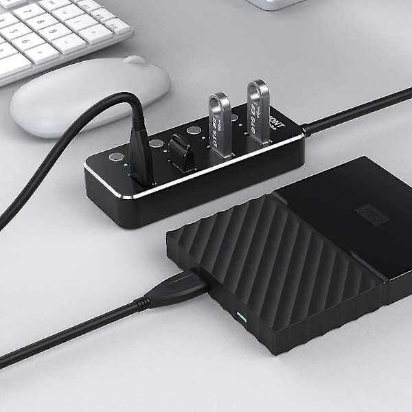 USB Hub 3.0 -jakaja, 4-porttinen USB-keskitin, alumiininen USB-datakeskitin erillisillä on/off-kytkimillä ja LED-valolla