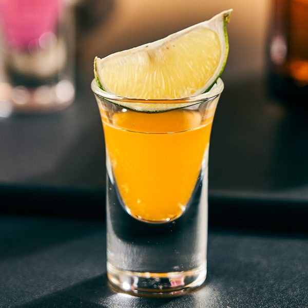 6 små vinglass, tykk bunn transparent whiskytequila