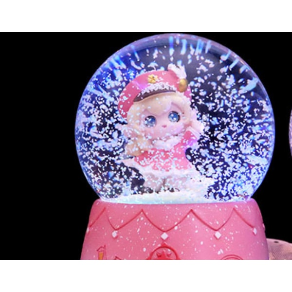 Kreativa ljus svävar i den roterande anime tecknade snöflinga glas kristallkula speldosa födelsedagspresent (storlek: 10*16,5 cm)