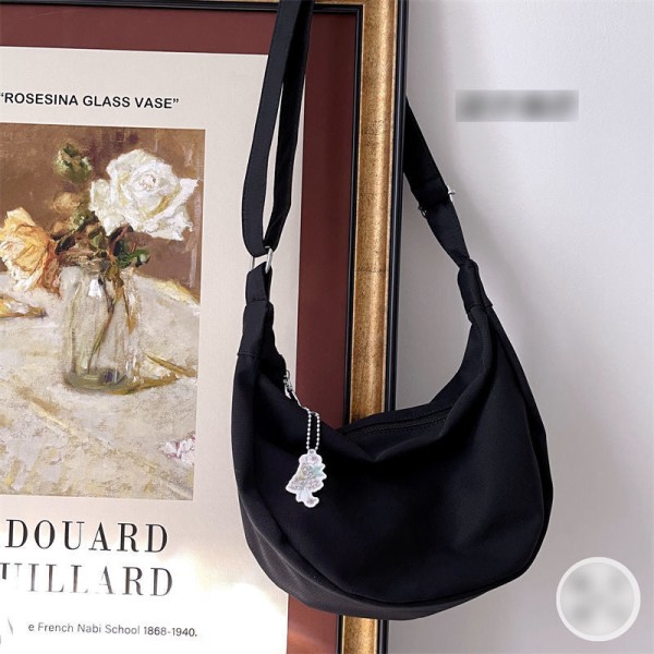 Miehet Naiset Fanny Pack vyötärölaukku Kirjallinen Crossbody Style Mori Style Raikas Yksinkertainen Dumpling Olkapää black Single bag