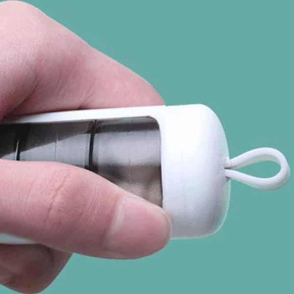 Läkemedelsdispenser, tablettavdelare, tablettboxar, vardera med 3 fack per dag, BPA-fri white