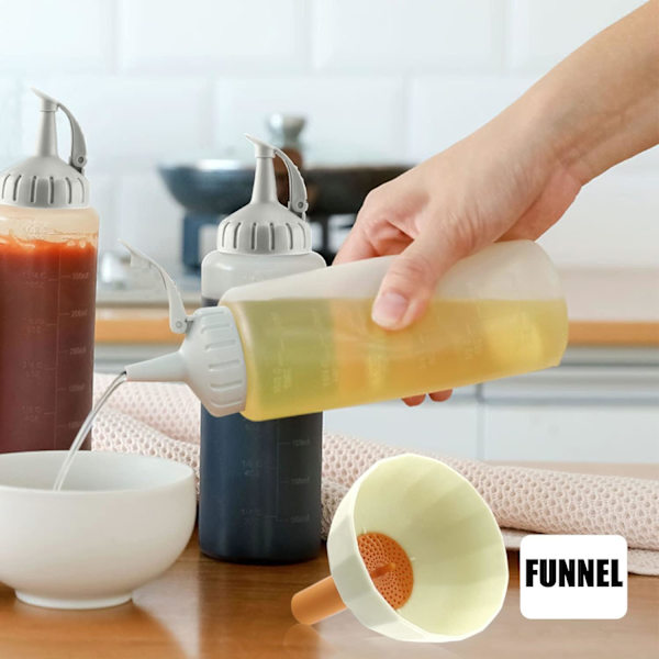 Sauceflaske med låg 4 stk 350 ml Plastkrydderi Squeeze Bo