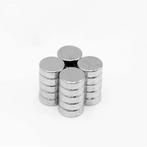 10 st 5 x  mm Neodymium Magneter NdFeB silver