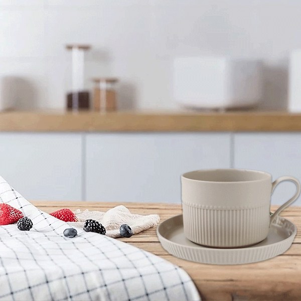 250 ml keramisk kaffekopp med fat, ensfarget tekopp og Beige