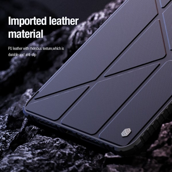 NILLKIN iPad Pro 11 (2024) Trifold Fodral med Transparent Baksida - Svart Svart