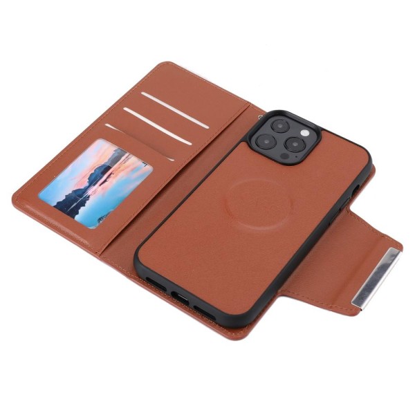 SKALO iPhone 13 Pro DOLIZMA 2 in 1 Magnet Wallet Case - ruskea Brown