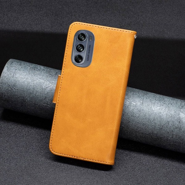 SKALO Motorola Moto G62 5G Lompakkokotelo PU-nahkaa - Vaaleanruskea Light brown