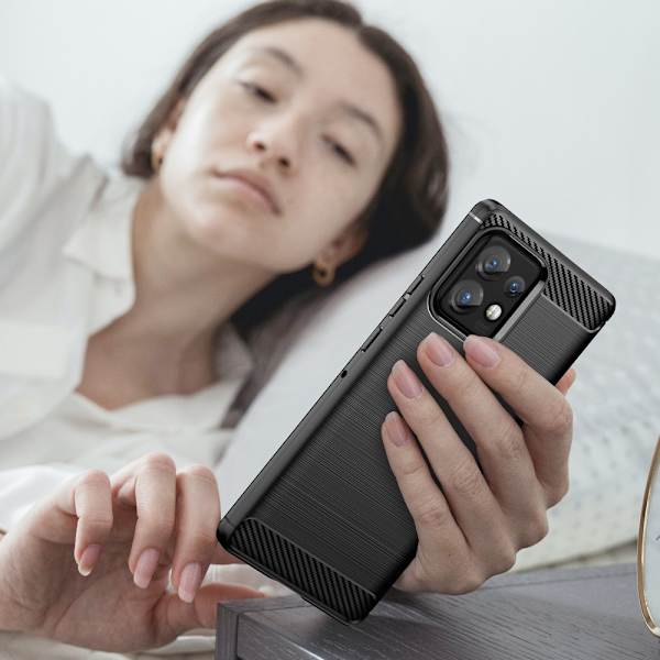 SKALO Motorola Edge 40 Pro 5G Armor Carbon Stöttåligt TPU-skal - Fler färger Svart