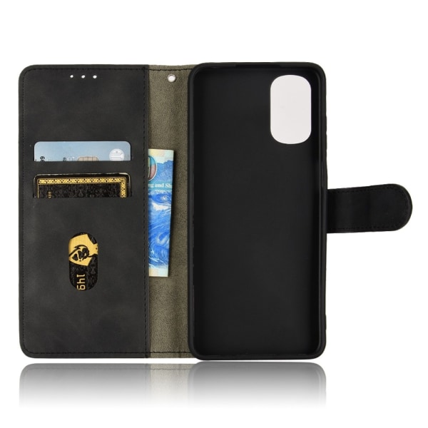 SKALO Motorola Moto E32/E32s Matt PU Nahka lompakkokotelo - Musta Black