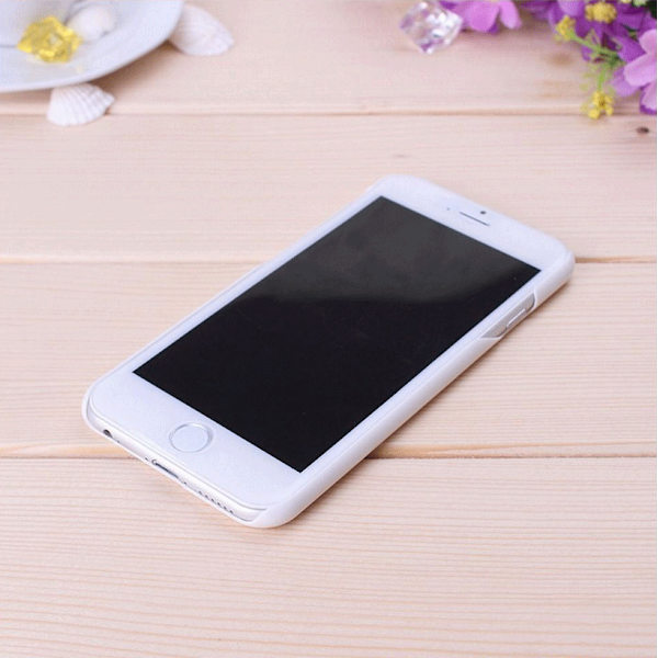 Skal till iPhone 6/6S med hjärtformade kamerahål White