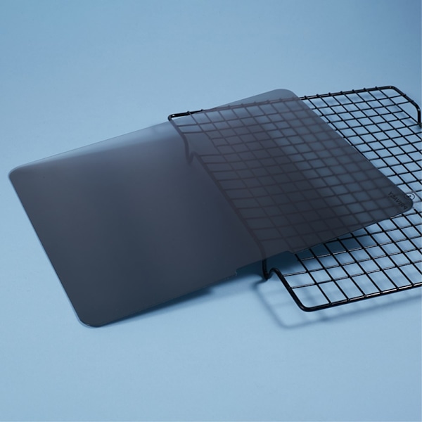 SKALO iPad Pro 13 (2024) Privacy Skärmskydd Härdat Glas Svart