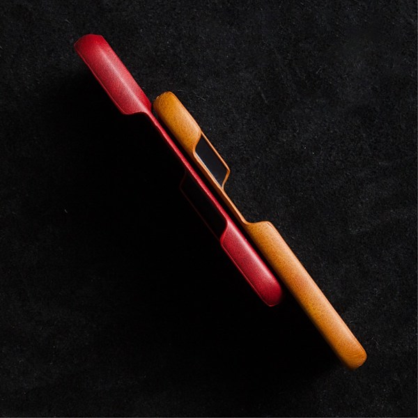 SKALO iPhone 16 Pro PU-Läder Skal - Brun Brun