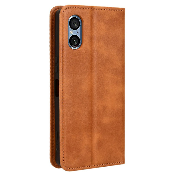 SKALO Sony Xperia 5 V Kohokuvioitu Premium lompakkokotelo - Ruskea Brown