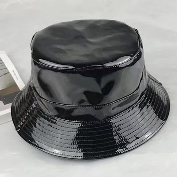 Söpö ämpärihattu rannan kalastajille naisille, kääntyvä kaksinkertainen kulutus PU Leather Black