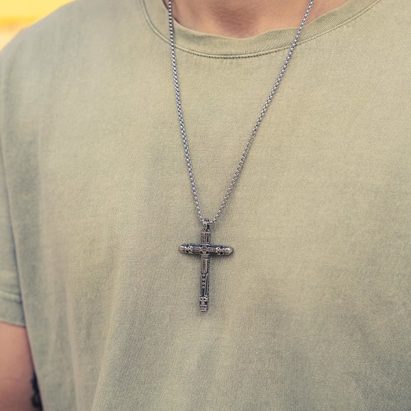 Halskjede i rustfritt stål av høy kvalitet for menn, 23\" med anheng - Håndlaget smykke for surfere - ingen misfarging og rust - Gave til menn - U (sølv Vi Silver Vikings Cross