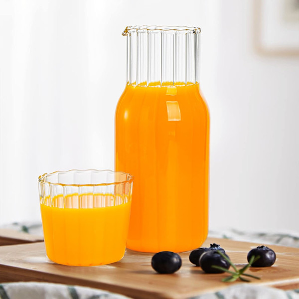 4 stk. Sengebord Vandkaraffel med Tumbler Glas, 18 Oz Natbord Vandkaraffel og Glassæt, Klar Vandkande og Kop Nattesæt til Skrivebord, Transparent S
