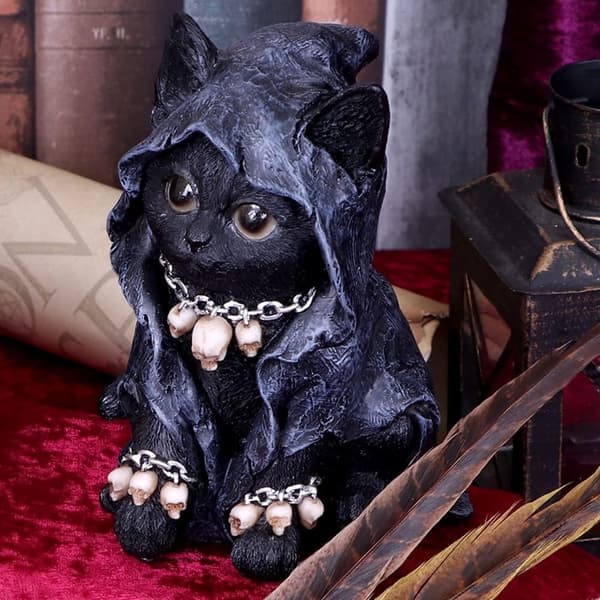 Feline Cloaked Grim Reaper Cat Figurine, Polyresin, Black, 10*10*15cm