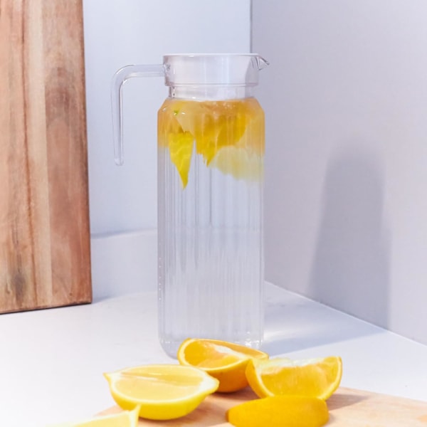 Kvadratisk plastkanne kjøleskapskrukke med lokk - 1,1 liter karaffel Transparent