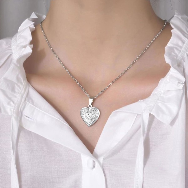Smycken Brev A-Z Initial Bild Foto Hjärta Medaljong Alfabetet Namn Födelsedag Hänge Halsband för Kvinnor Flickor Rostfritt Stål C
