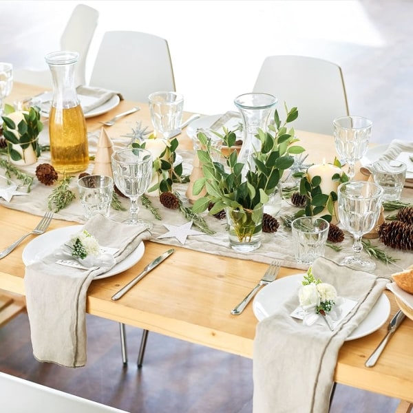 2-pakning bryllupshåndleddsblomst og knapphullsblomstsett, kunstige bryllupsknapphullsblomster for menn og håndleddsroser for kvinner, hvit knapphullsblomst White, Green