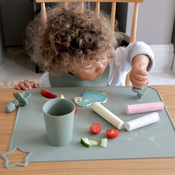 Skridsikker silikone bordmåttesæt til baby og småbørn Multi-brug