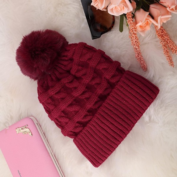Hætte til kvinder vinter hætte hatte termisk fleeceforet hat damer strikkede uld hatte med kunstig pels pom pom RED One size