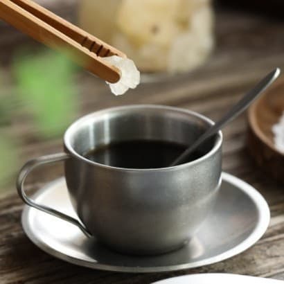 Isoleret Kaffekopsæt - Dobbeltvæggede Kopper i Rustfrit Stål til Espresso, Latte, Cappuccino, Te med Underkop og Ske 180 ml (2-pak)