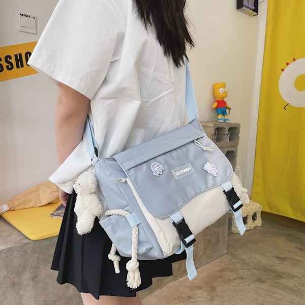 Kawai Ryggsäck Japansk Skolväska Söt Messenger Bag med Björnpäls Kawai Pin Estetisk Ryggsäck för Tonårsflickor Barn Kvinnor A Blue