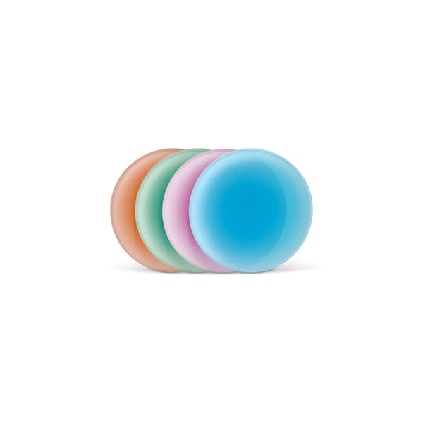 Sæt med 4 transparente, brudsikre coasters med gradientdesign, moderne stil.