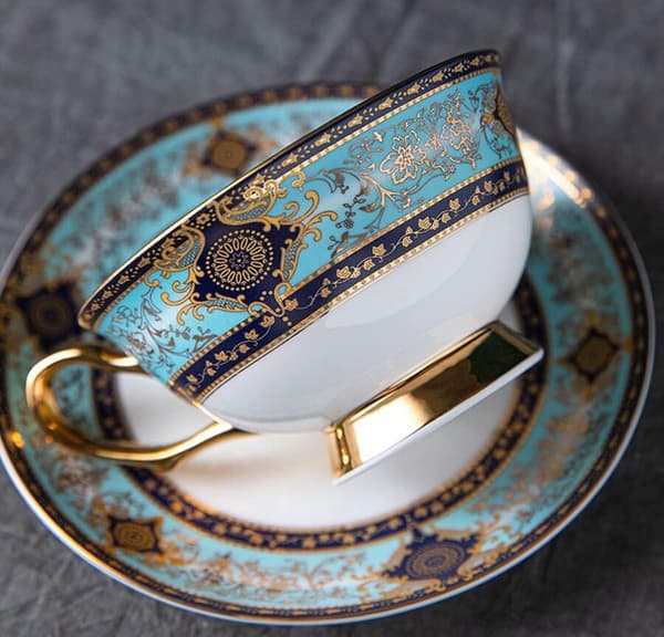 ® YBK Tech Euro Style Benporslinskopp & Fatbricka Set, Keramisk Te- & Kaffeekopp för Hem, Kök, Bröllop (Kungligt Mönster - Himmelblå) Royal Pattern Sky Blue