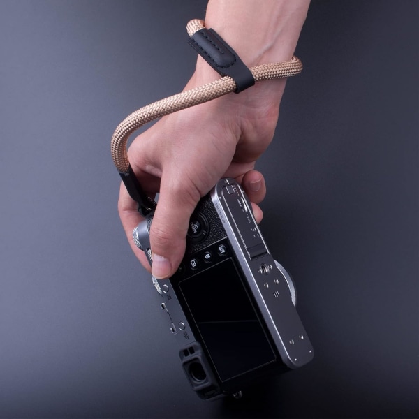 VKO Tau håndleddsstropp for speilløse kameraer med rund malje Coffee