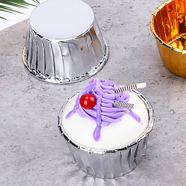 100 engangsforme til minimuffins, ideelle til cupcakes, muffins og brownies, sølv