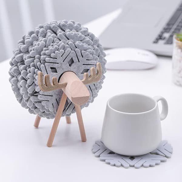 Coaster Set, Cute Felt Coasters with Holder, Protect Tabletop, Decorative Cup Coasters for Various Mugs and Cups