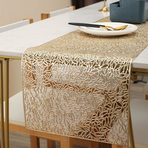 Ihålig bordslöpare Halkfri dekorativ PVC-bordsmattor Plattunderlägg Värmebeständiga mattor för hemfest Kök Matsal Bröllopsinredning (150 cm X 30 cm) (guld)
