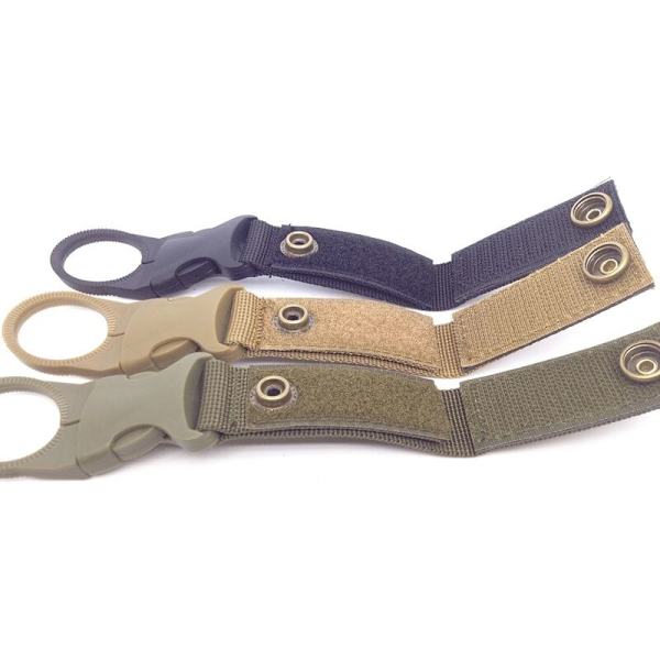 Nytt utomhus camping vandring multifunktionell taktisk nylon rem karbinhake spänne flaska flaska hängande bälte klämma verktyg 1 st (khaki färg)
