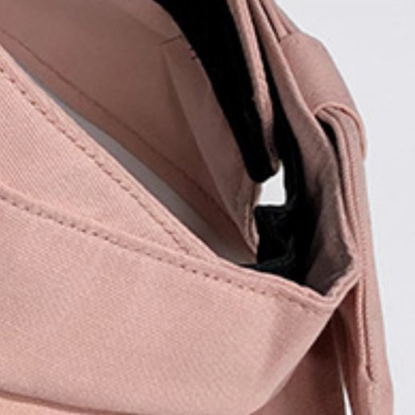 Solhatt Denna solhatt har en bred brätte och material av högkvalitativ bomullsblandning. Den eleganta designen gör den till ett utmärkt tillbehör till alla kläder (rosa)