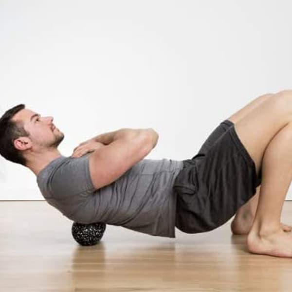 Massagebold | EPP fitness massagebold - 12*24cm sort og hvide prikker