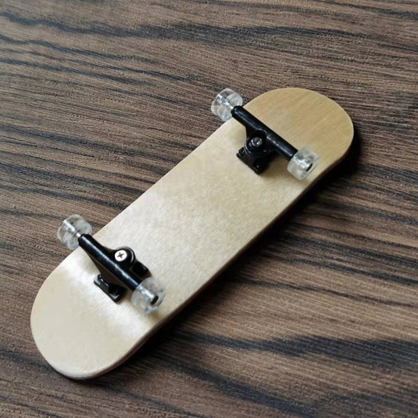 Gaver til fingerleketøyselskere Skateboards Kreativitet Puslespill Flerfarget Høy kvalitet Legering + PVC Selvremonterende leker（flerfarget）