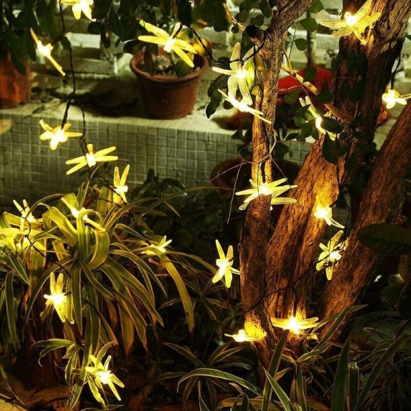 50 LED-solslingor i form av en trollslända, dekorativt utomhusljus, varmvitt ljus, perfekt för en trädgård