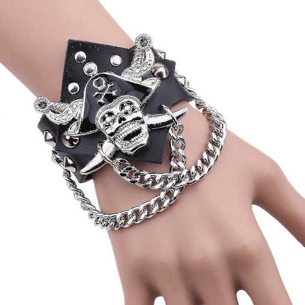 Breda nitarmband i läder med karibisk pirataccessoar