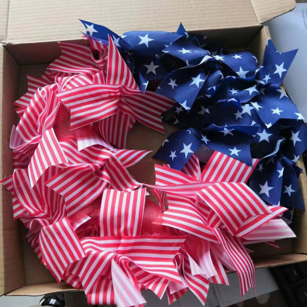 2023 Ny 30 cm 4. juli Wreath Patriotic Americana Wreath Håndlaget Memorial Day Wreath Inndørsvegg hjemmedekor (45 cm)