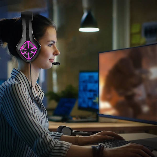 Hörlurar för spel med bas runt örat, surroundljud, brusreducerande mikrofon och RGB-lampor (röda)