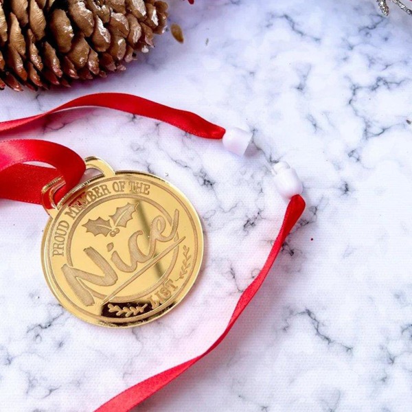 Sjov juleaften Nice List Medal lykønskningskort