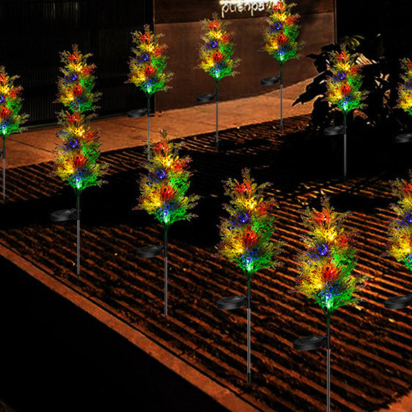 Julepynt utenfor, flerfargede solcelletrebelysning for utendørs