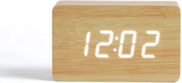 Digital Väckarklocka LED Digital Digital Klocka Väggklocka Datum 12h 24h USB Temperatur Väckarklocka Sovrum Vardagsrum Kök Kontor Trä