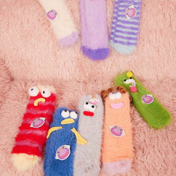 Splinternye kvinder og piger Coral Velvet Quirky Sokker, Varme Hyggelige Fluffy Cartoon Monster Sokker（Grå）